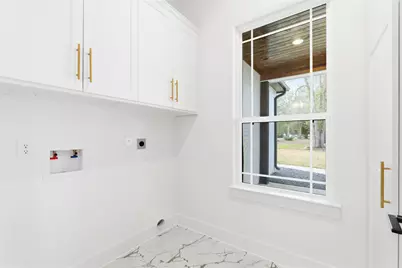 2056 White Doe Court, Cleveland, TX 77328 - Photo 17