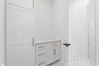 2056 White Doe Court, Cleveland, TX 77328 - Photo 19