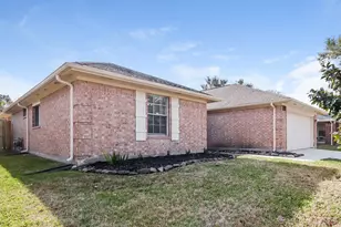 4919 Bayboro Park Dr, Friendswood, TX 77546 - Photo 1