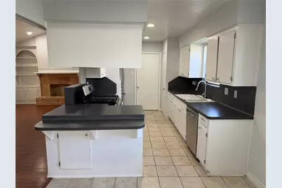 1014 Robinson Street, Alvin, TX 77511 - Photo 3