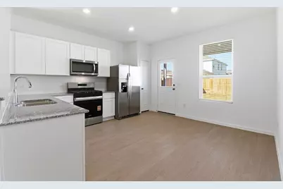 26283 Arrowleaf Drive, Magnolia, TX 77355 - Photo 11