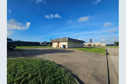 1501 6th Street N, Texas City, TX 77590 - Photo 15
