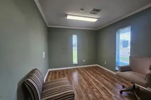 1501 6th St N, Texas City, TX 77590 - Photo 7