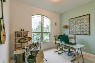 13326 Lake Chesdin Rd, Houston, TX 77044 - Photo 17