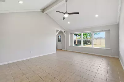 9203 Kirkmont Drive, Houston, TX 77089 - Photo 11