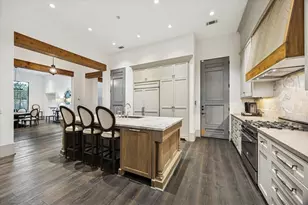 5353 Lampasas St, Houston, TX 77056 - Photo 9