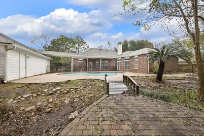 304 Scenic View, Friendswood, TX 77546 - Photo 39