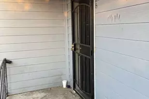 5625 Antoine Dr, Houston, TX 77091 - Photo 9