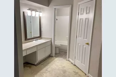 5625 Antoine Drive #306, Houston, TX 77091 - Photo 5