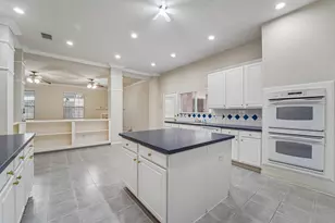 2526 Purple Horse Dr, League City, TX 77573 - Photo 13