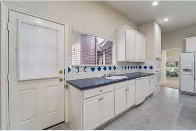 2526 Purple Horse Drive, League City, TX 77573 - Photo 11