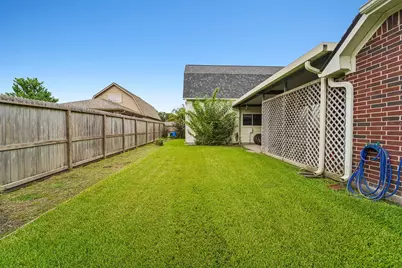 2526 Purple Horse Drive, League City, TX 77573 - Photo 41