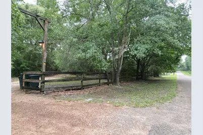 16014 Post Oak Road, Plantersville, TX 77363 - Photo 35
