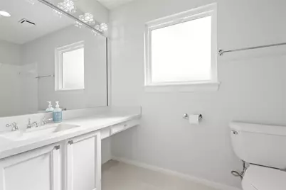 30 Village Knoll Place, The Woodlands, TX 77381 - Photo 17