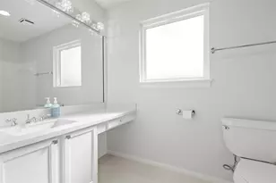 30 Village Knoll Pl, The Woodlands, TX 77381 - Photo 17