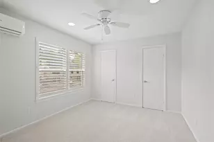 30 Village Knoll Pl, The Woodlands, TX 77381 - Photo 19