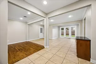 4402 Libbey Ln, Houston, TX 77092 - Photo 13