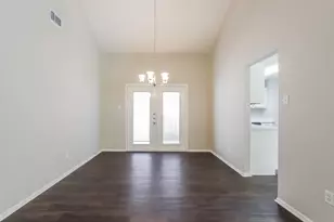 10318 Bushy Creek Dr, Houston, TX 77070 - Photo 5