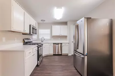 10318 Bushy Creek Drive, Houston, TX 77070 - Photo 7