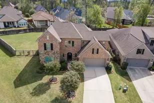 414 Rowan Pine Ct, Conroe, TX 77304 - Photo 3