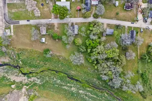 104 Kessler St, Hallettsville, TX 77964 - Photo 7