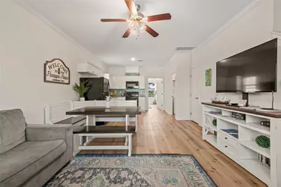 3535 Avenue M, Galveston, TX 77550 - Photo 9