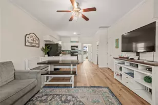 3535 Avenue M, Galveston, TX 77550 - Photo 9