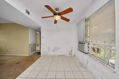 1301 Briarcliff Street, Conroe, TX 77385 - Photo 33
