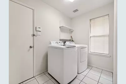 11347 Corola Trail Drive, Houston, TX 77066 - Photo 9