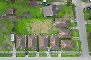 3938 King St, Houston, TX 77026 - Photo 7