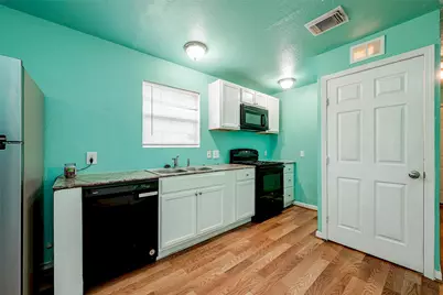 3938 King Street, Houston, TX 77026 - Photo 29