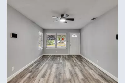 7914 Belbay Street, Houston, TX 77033 - Photo 7