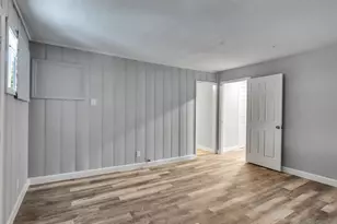 7914 Belbay St, Houston, TX 77033 - Photo 23