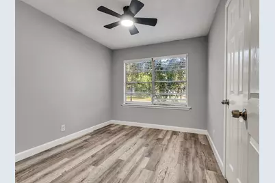 7914 Belbay Street, Houston, TX 77033 - Photo 11