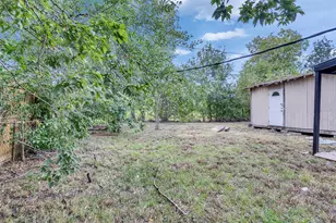 7914 Belbay St, Houston, TX 77033 - Photo 25