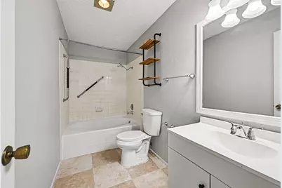 8404 Forest Ridge Drive, San Antonio, TX 78239 - Photo 21