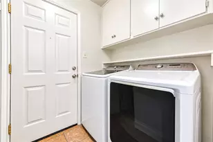 11403 Brook Meadows Ln, Meadows Place, TX 77477 - Photo 29