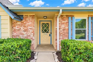 11403 Brook Meadows Ln, Meadows Place, TX 77477 - Photo 5