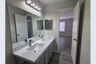6915 Great Oaks Shadow Drive, Houston, TX 77083 - Photo 29