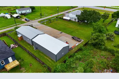 215 22nd Street, Dickinson, TX 77539 - Photo 9