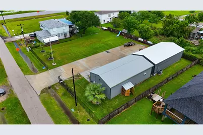 215 22nd Street, Dickinson, TX 77539 - Photo 11