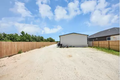 828 Road 5607, Cleveland, TX 77327 - Photo 9
