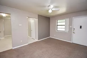 138 Sandpiper Cir, Palacios, TX 77465 - Photo 7