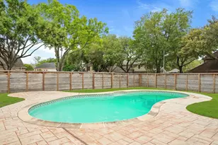 819 Silvergate Dr, Houston, TX 77079 - Photo 9