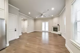 10914 Brookeshire Chase Ln, Houston, TX 77043 - Photo 17