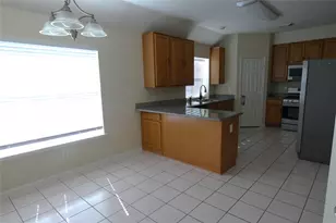 123 N Acacia Park Cir, The Woodlands, TX 77382 - Photo 9