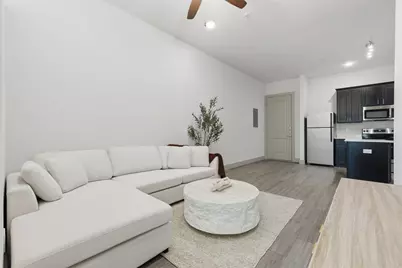 4509 Mount Vernon Street #26, Houston, TX 77006 - Photo 7