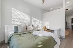 4509 Mt Vernon St, Houston, TX 77006 - Photo 11