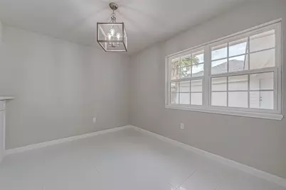 5622 Valkeith Drive, Houston, TX 77096 - Photo 19