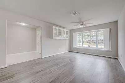 5622 Valkeith Drive, Houston, TX 77096 - Photo 7